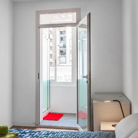 Sagrada Familia Gaudi Apartment Barcelona